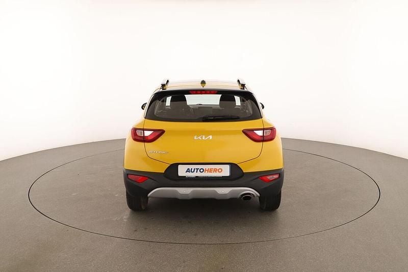 Usata Kia Stonic Urban 84 CV (61 kW) 2022 Giallo SUV