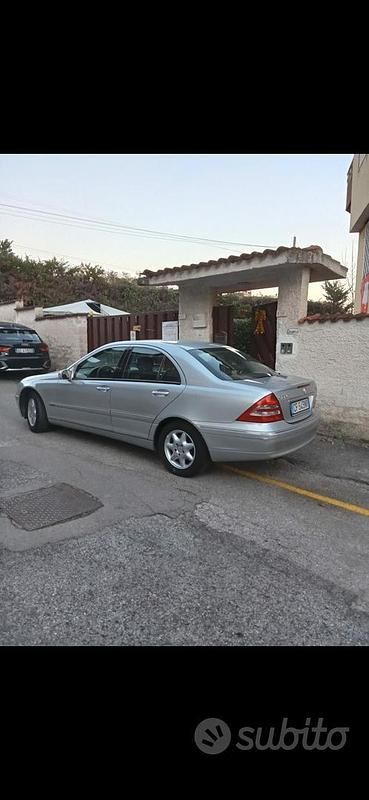 Usata Mercedes C220 2003 Grigio Berlina