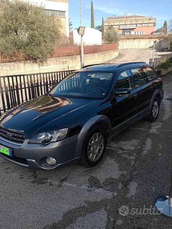 Usata Subaru Outback 2005 Station wagon