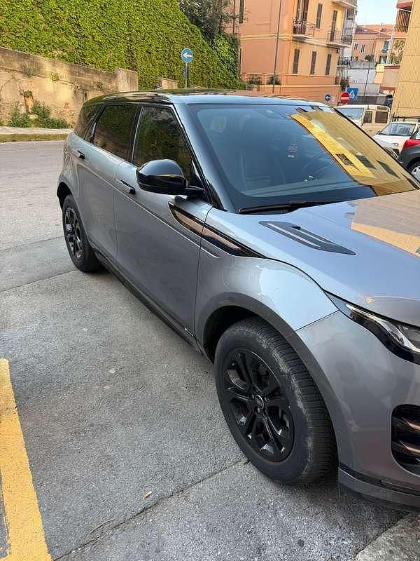 Begagnad Land Rover Range Rover evoque R-Dynamic 150 HK (110 kW) 2019 Silver SUV