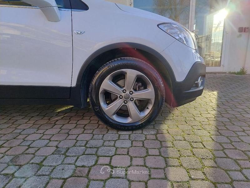 Usata Opel Mokka 132 CV (97 kW) 2014 Bianco SUV