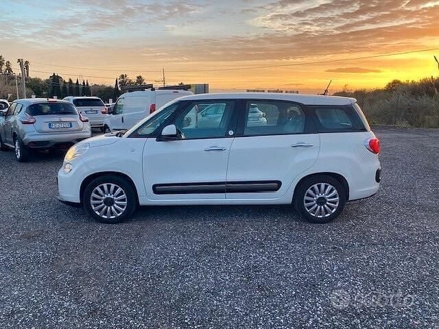 Usata Fiat 500L Business 105 CV (77 kW) 2015 Bianco Monovolume