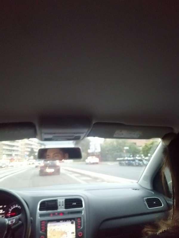 Usata 2015 VW Polo Comfortline Tre volumi | 10.500 € (Buon prezzo) - Immagine 1/4