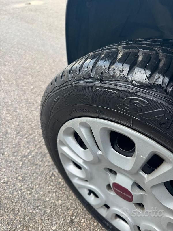 Usata Fiat Panda Lounge 69 CV (50 kW) 2019 Grigio Berlina