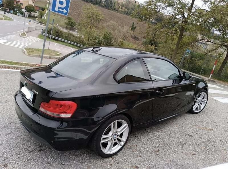 Usata BMW 123 Coupé M Sport 204 CV (150 kW) 2011 Nero Coupé