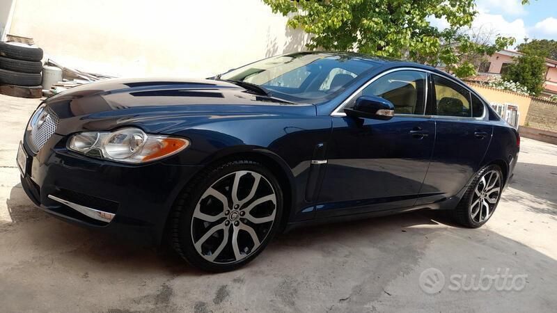Usata Jaguar XF 2009 Blu Berlina
