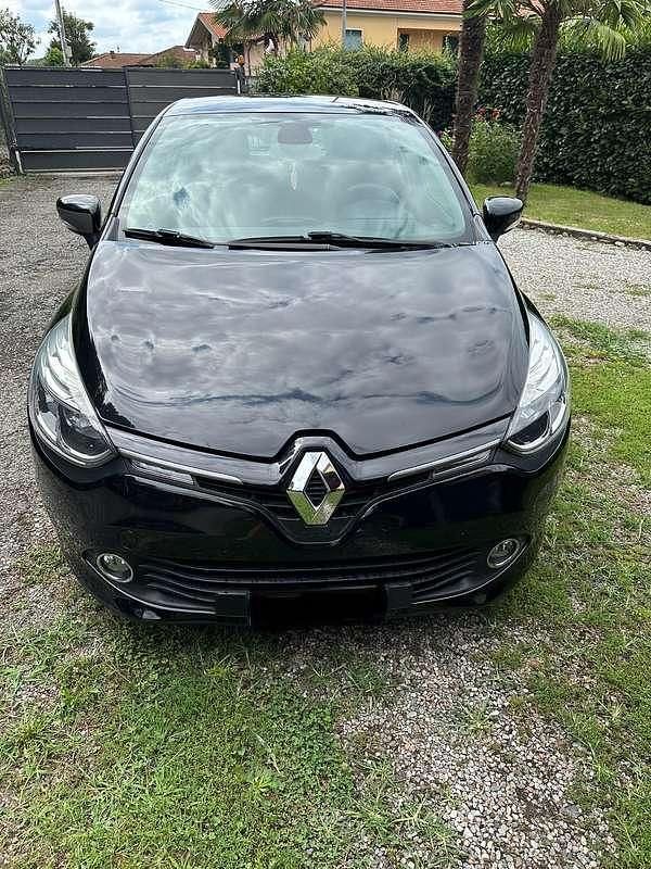 Usata 2015 Renault Clio IV Berlina | 7500 € (Buon prezzo) - Immagine 1/4