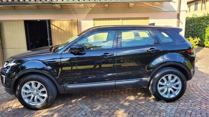 Usata Land Rover Range Rover evoque 2018 Blu SUV