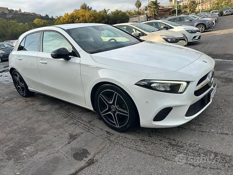 Usata Mercedes A180 149 CV (109 kW) 2020 Bianco Berlina