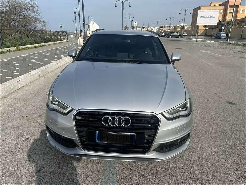 Usata Audi A3 Ambition 105 CV (77 kW) 2014 Grigio Berlina