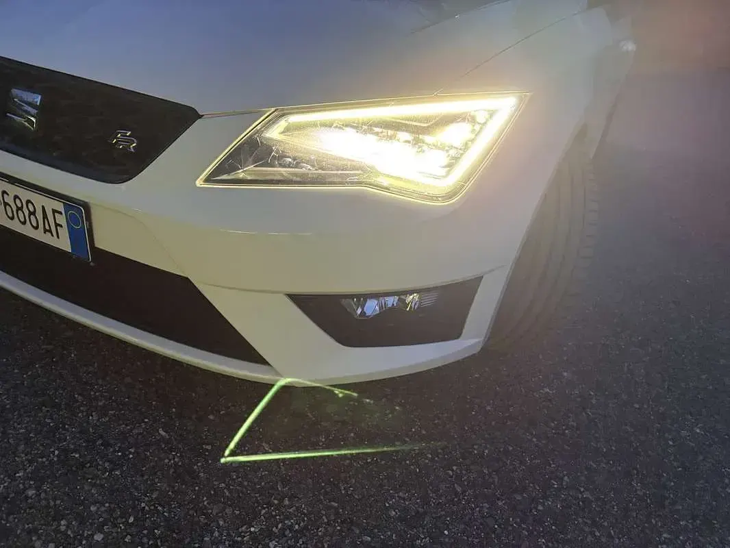 Usata Seat Leon SC FR 184 CV (135 kW) 2016 Bianco Utilitaria