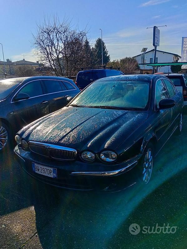 Usata Jaguar X-type Executive 196 CV (144 kW) 2001 Verde Berlina