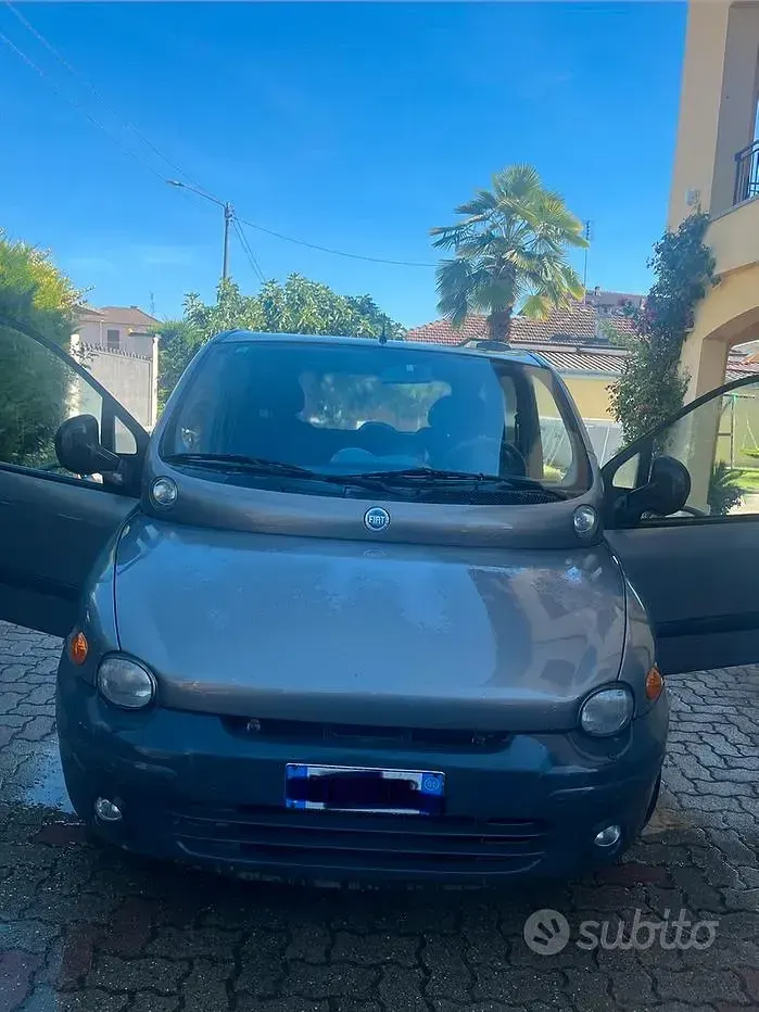 Usata Fiat Multipla 2001 Grigio Monovolume