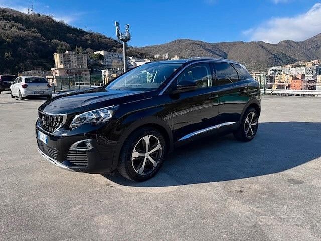 Usata Peugeot 3008 Allure 130 CV (95 kW) 2018 Nero SUV