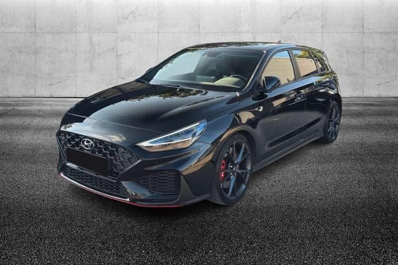 Nero Usata 2023 Hyundai i30 N Performance Tre volumi | 35.450 € (Cara) - Immagine 1/4