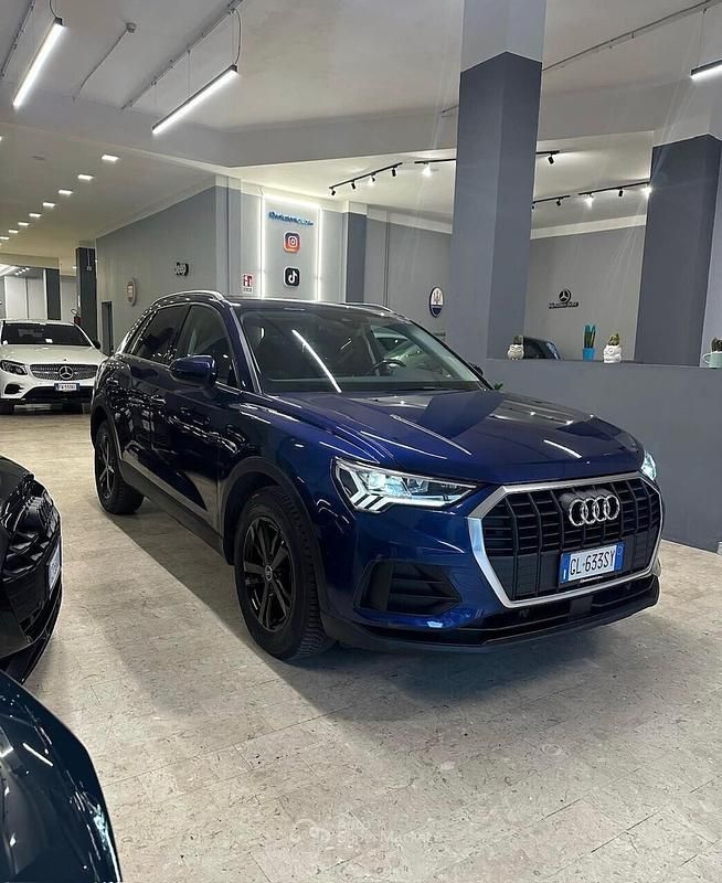 Usata Audi Q3 Business 150 CV (110 kW) 2022 Blu SUV