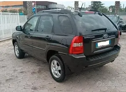 Usata Kia Sportage Active 141 CV (103 kW) 2007 Nero SUV