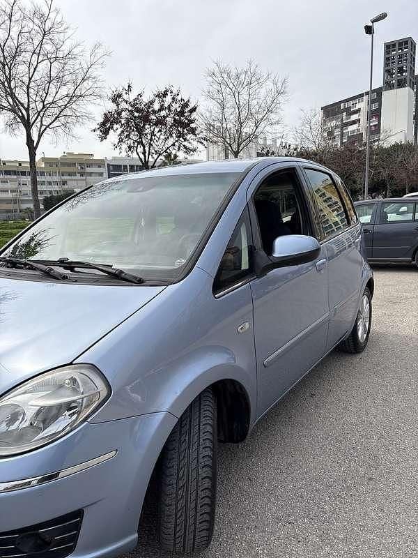 Usata Lancia Musa 92 CV (67 kW) 2011 Monovolume