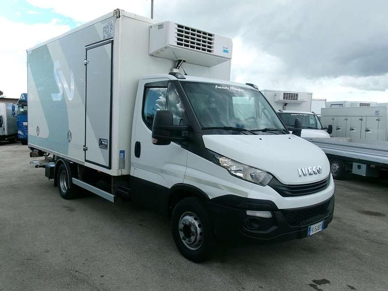 Usata Iveco Daily 150 CV (110 kW) 2017 Bianco
