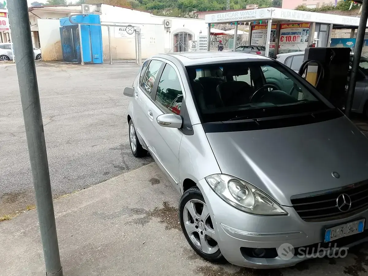 Usata Mercedes A180 109 CV (80 kW) 2007 Grigio Berlina