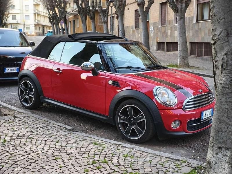 Usata 2011 Mini Cooper D Cabriolet Cabrio | 10.500 € (Buon prezzo) - Immagine 1/4