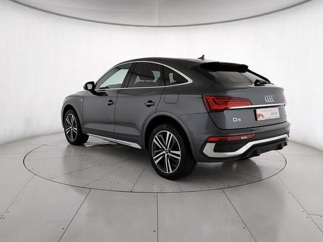 Usata Audi Q5 Sportback S-Line 299 CV (219 kW) 2022 Grigio daytona perla SUV