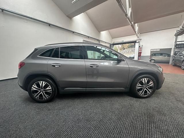 Usata Mercedes GLA180 2023 Grigio scuro SUV