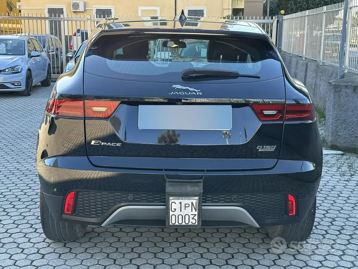Usata Jaguar E-Pace 150 CV (110 kW) 2019 Nero SUV