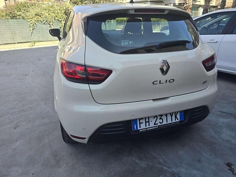Usata Renault Clio IV Life 75 CV (55 kW) 2017 Other Berlina