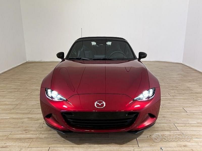 Nuova Mazda MX5 Homura-Line 132 CV (97 kW) 2025 Rosso Cabrio