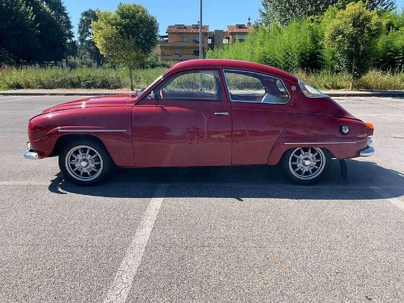 Usata Saab 96 39 CV (28 kW) 1965 Rosso Berlina