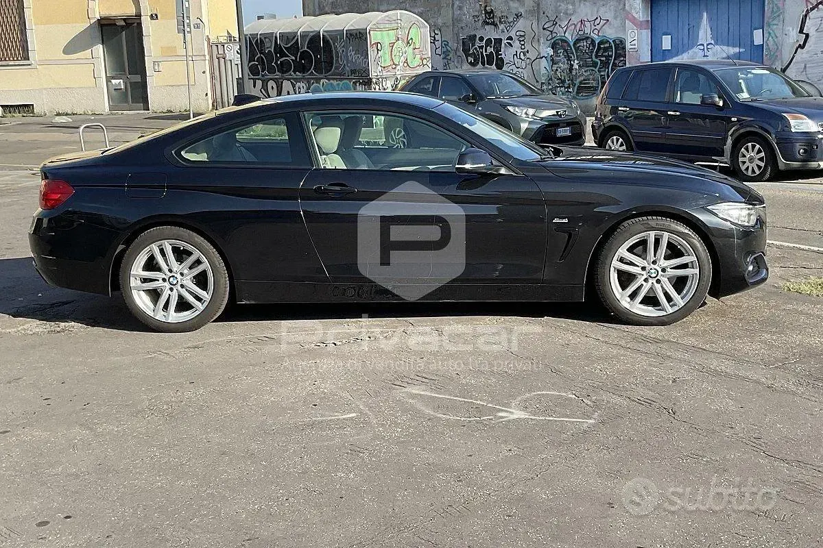 Usata BMW 420 Coupé Sport Line 190 CV (139 kW) 2016 Nero Coupé