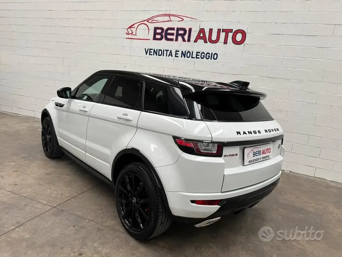Usata Land Rover Range Rover evoque 150 CV (110 kW) 2018 Bianco SUV