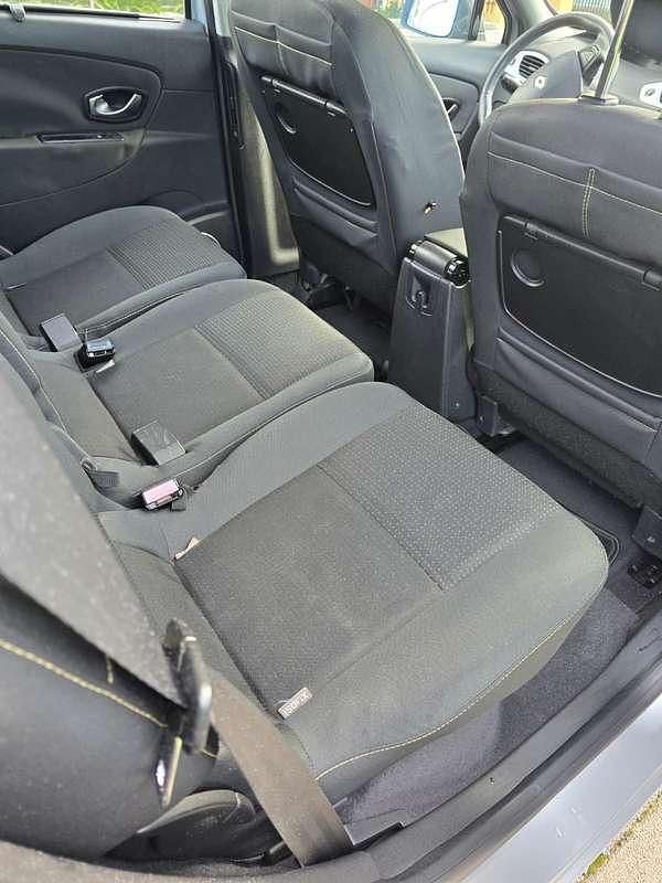 Usata Renault Scénic III Dynamique 110 CV (80 kW) 2010 Monovolume