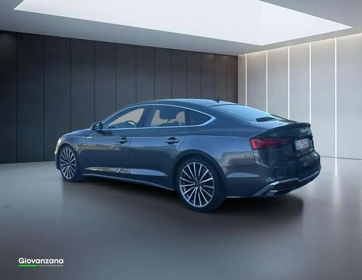 Usata Audi A5 Sportback S-Line 204 CV (150 kW) 2022 Grigio Utilitaria