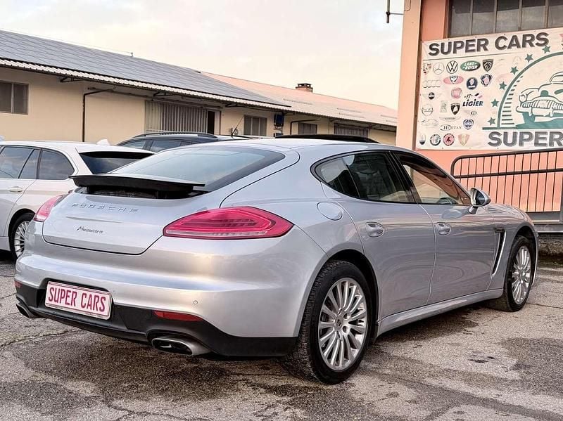 Usata Porsche Panamera Platinum Edition 250 CV (183 kW) 2013 Argento Berlina