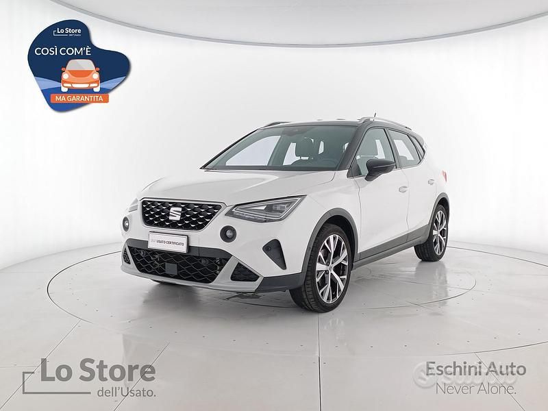 B4 bianco "candy" Usata 2022 Seat Arona Xperience SUV | 17.000 € (Buon prezzo) - Immagine 1/4