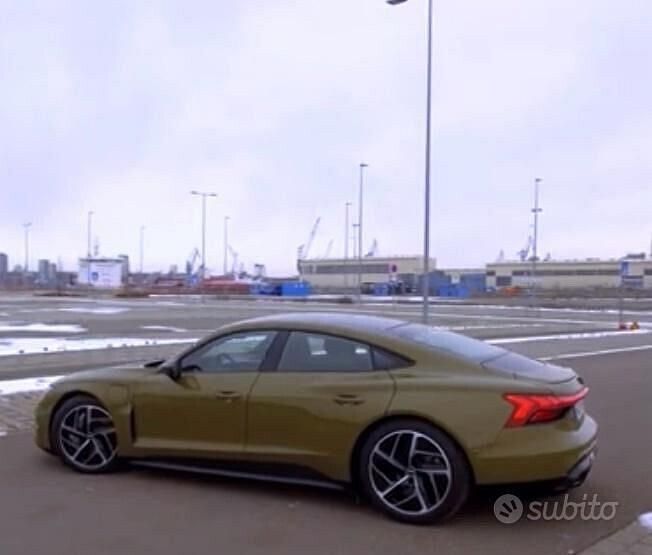 Verde Usata 2020 Audi e-tron GT quattro Tre volumi | 59.800 € - Immagine 1/4