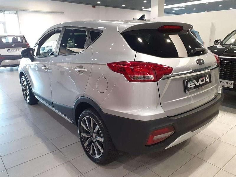 Nuova EVO Evo 4 114 CV (83 kW) 2026 Argento SUV