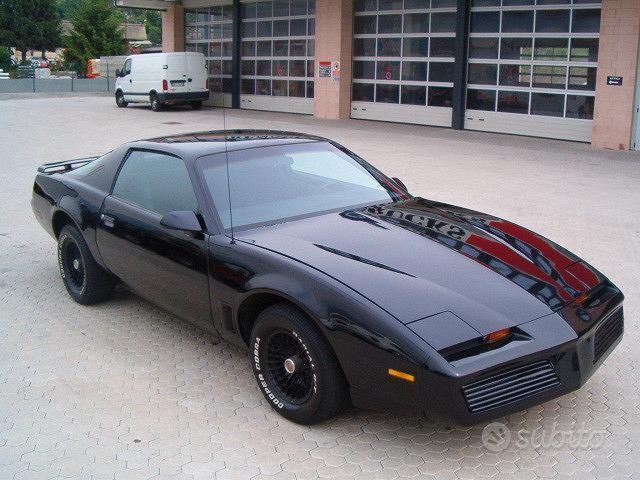 Usata 1982 Pontiac Trans Am Monovolume | 30.000 € - Immagine 1/4