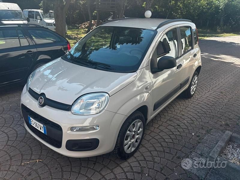 Usata Fiat Panda Pop 85 CV (62 kW) 2014 Bianco Utilitaria