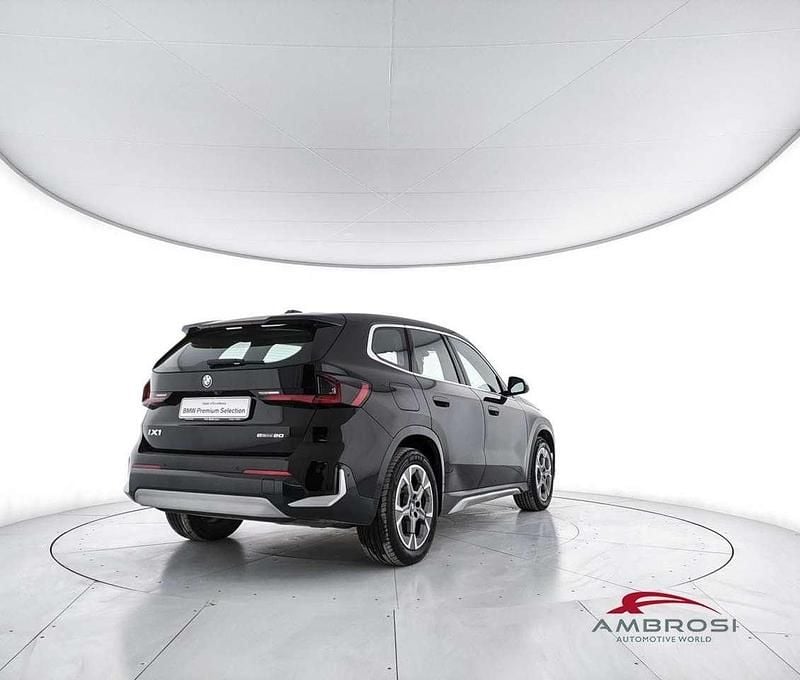 Usata BMW iX1 67 kW (92 CV) 2023 Nero SUV