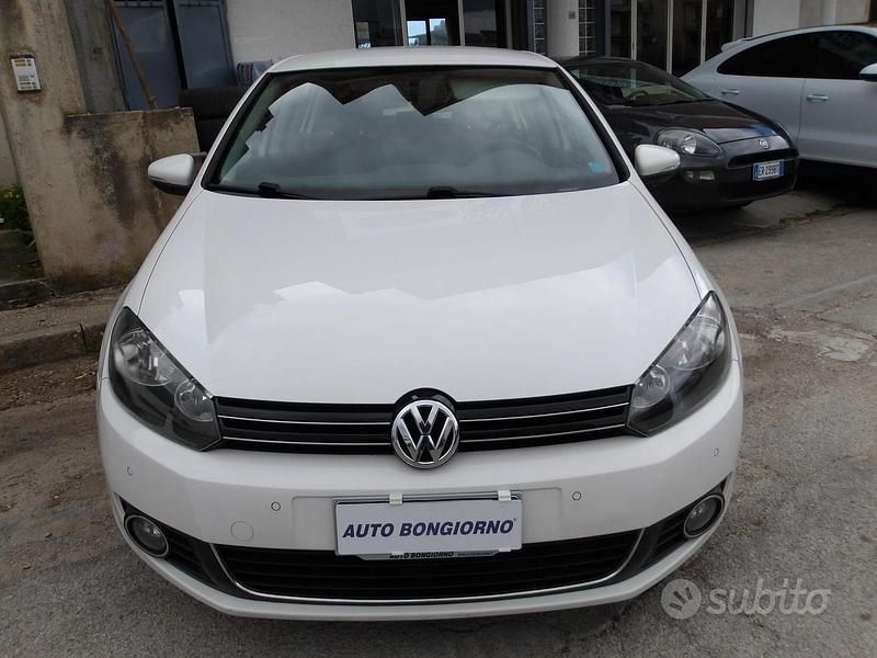 Usata VW Golf VII Highline 140 CV (102 kW) 2012 Bianco Berlina