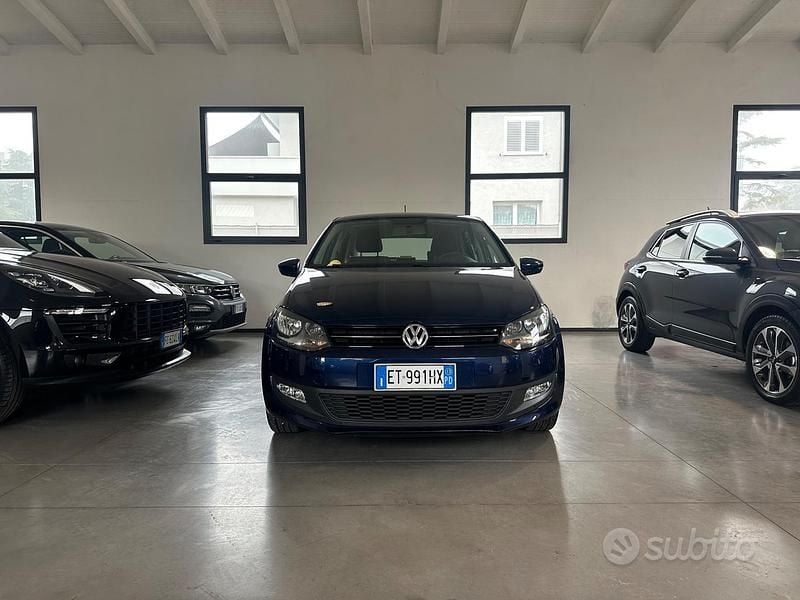 Usata VW Polo Highline 82 CV (60 kW) 2013 Blu Berlina