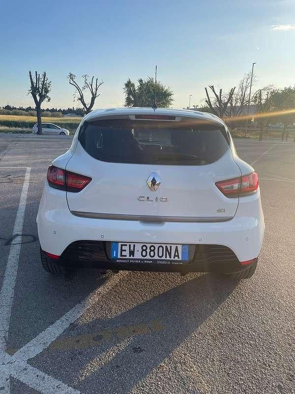 Usata Renault Clio IV 75 CV (55 kW) 2014 Berlina
