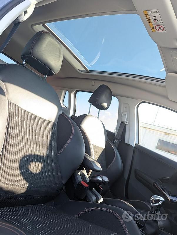 Usata Peugeot 2008 GT-line 131 CV (96 kW) 2019 Grigio SUV