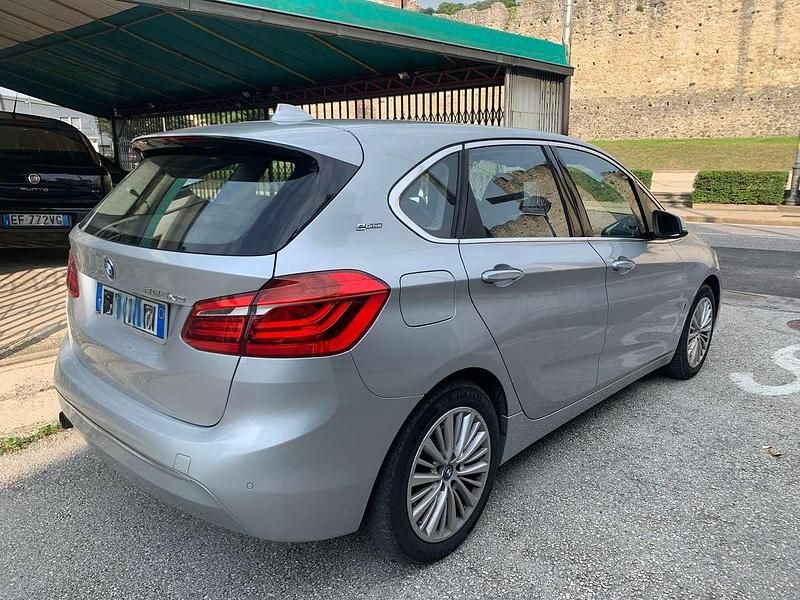Usata BMW 225 iPerformance 136 CV (100 kW) 2018 Argento Monovolume