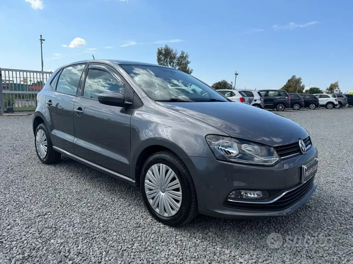 Begagnad VW Polo 90 HK (66 kW) 2016 Grå Sedan