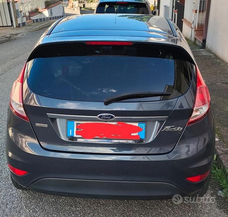 Usata Ford Fiesta Titanium 75 CV (55 kW) 2013 Utilitaria