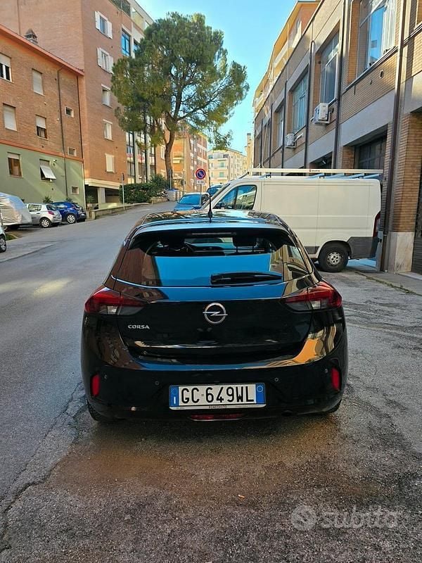Usata Opel Corsa 100 CV (73 kW) 2020 Utilitaria